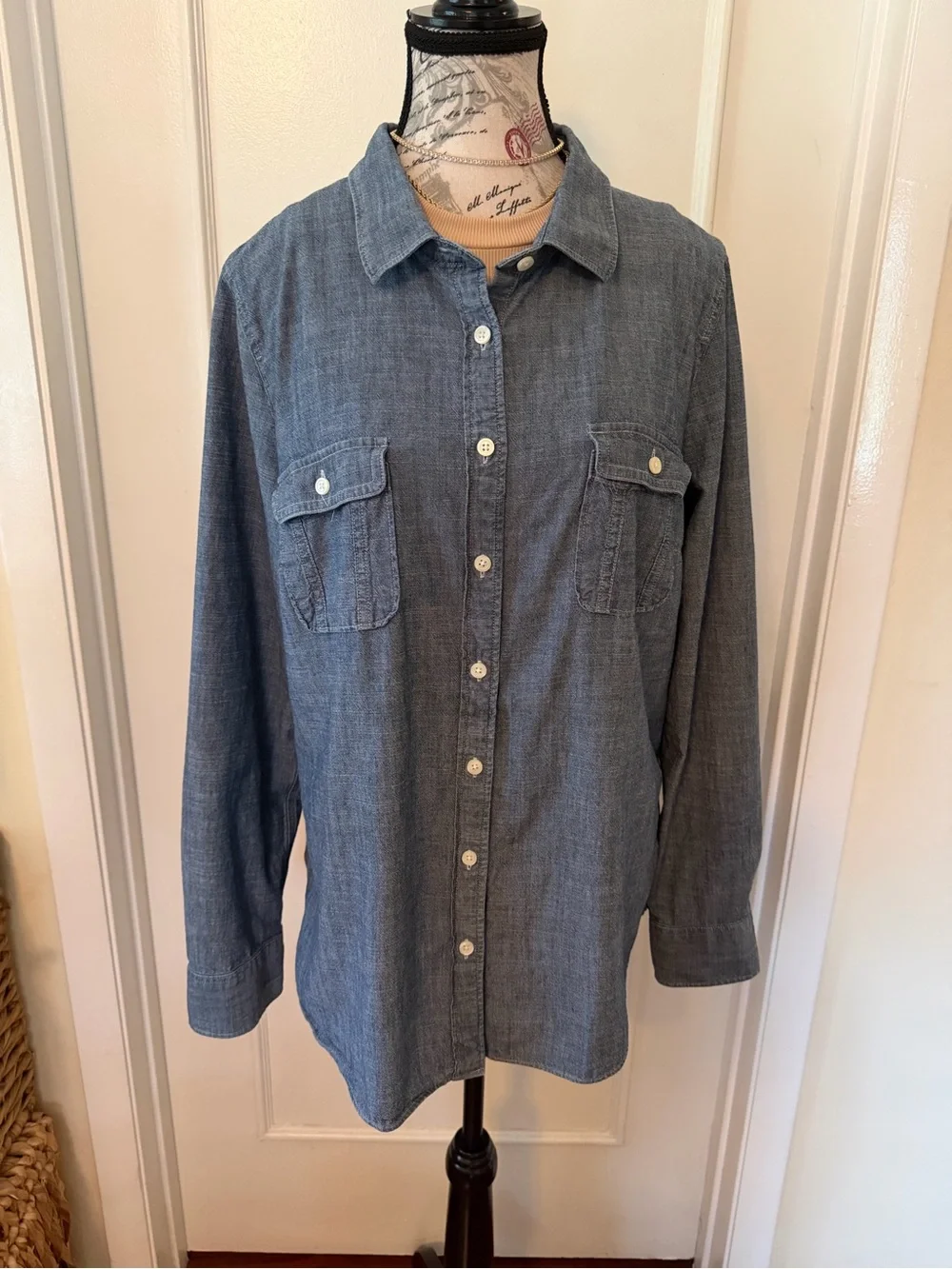 J.Crew Chambray Button Down Shirt Blue Cotton Roll Tab Sleeve XL